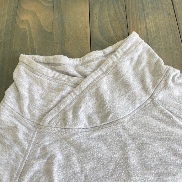 Yogalicious Grey Athletic Sweatshirt Mock Neck Collar Women’s Size Large (Q8) - Picture 5 of 9